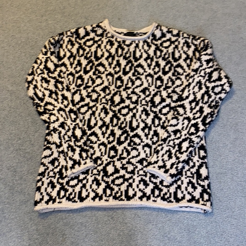 Magaschoni Black and White Leopard Print Sweater Size Small
